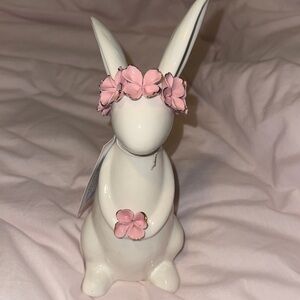 NWT Cupcakes & Cashmere Ceramic Bunny Decoration with Pink Flowers